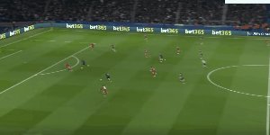 1741217126631088614.gif psg liv 09.gif