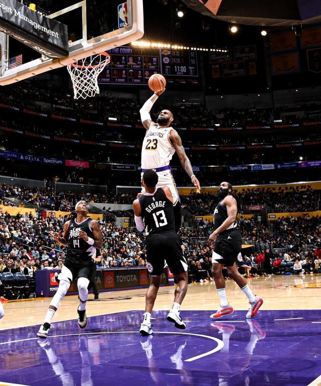 1704702340292017564.jpg GDSygLAa4AA7L_T.jpg