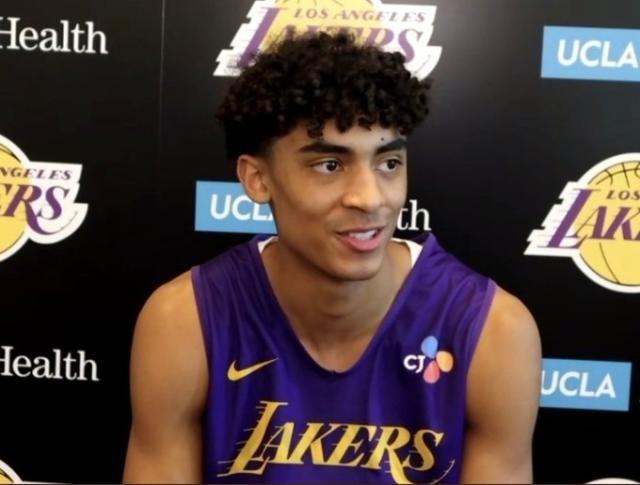 1656916094896006414.jpg FWYJBD9WQAAyiKs.jpg