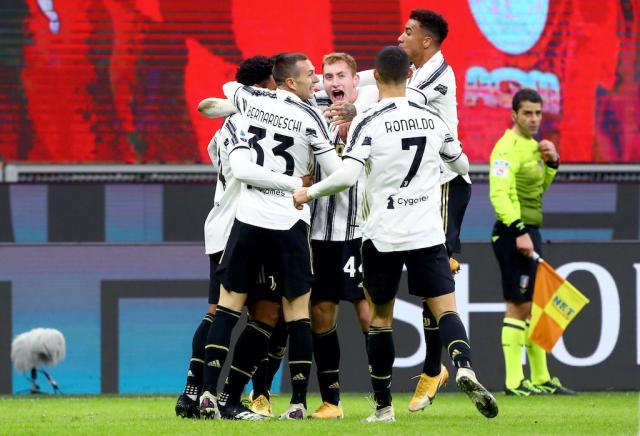 1609983111360058449.jpg ac-milan-v-juventus-serie-a-10.jpg