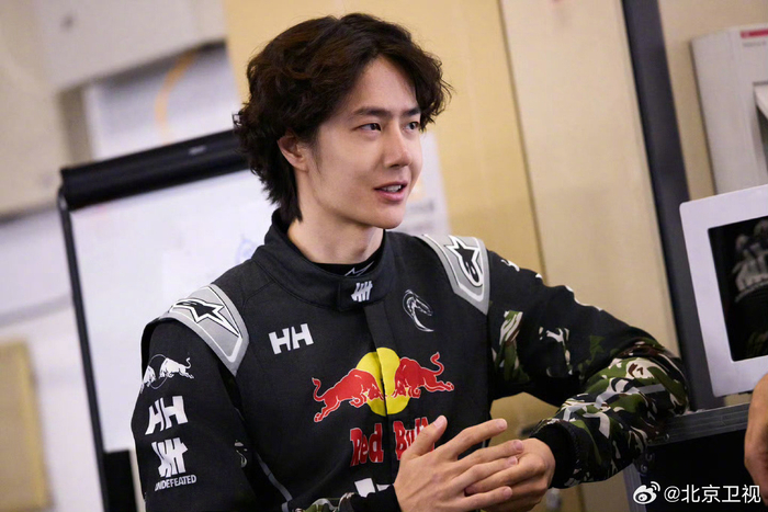 开云下载-王一博将出战2026中国超级跑车锦标赛上海站|赛车手|加油|花絮_新浪体育_新浪新闻